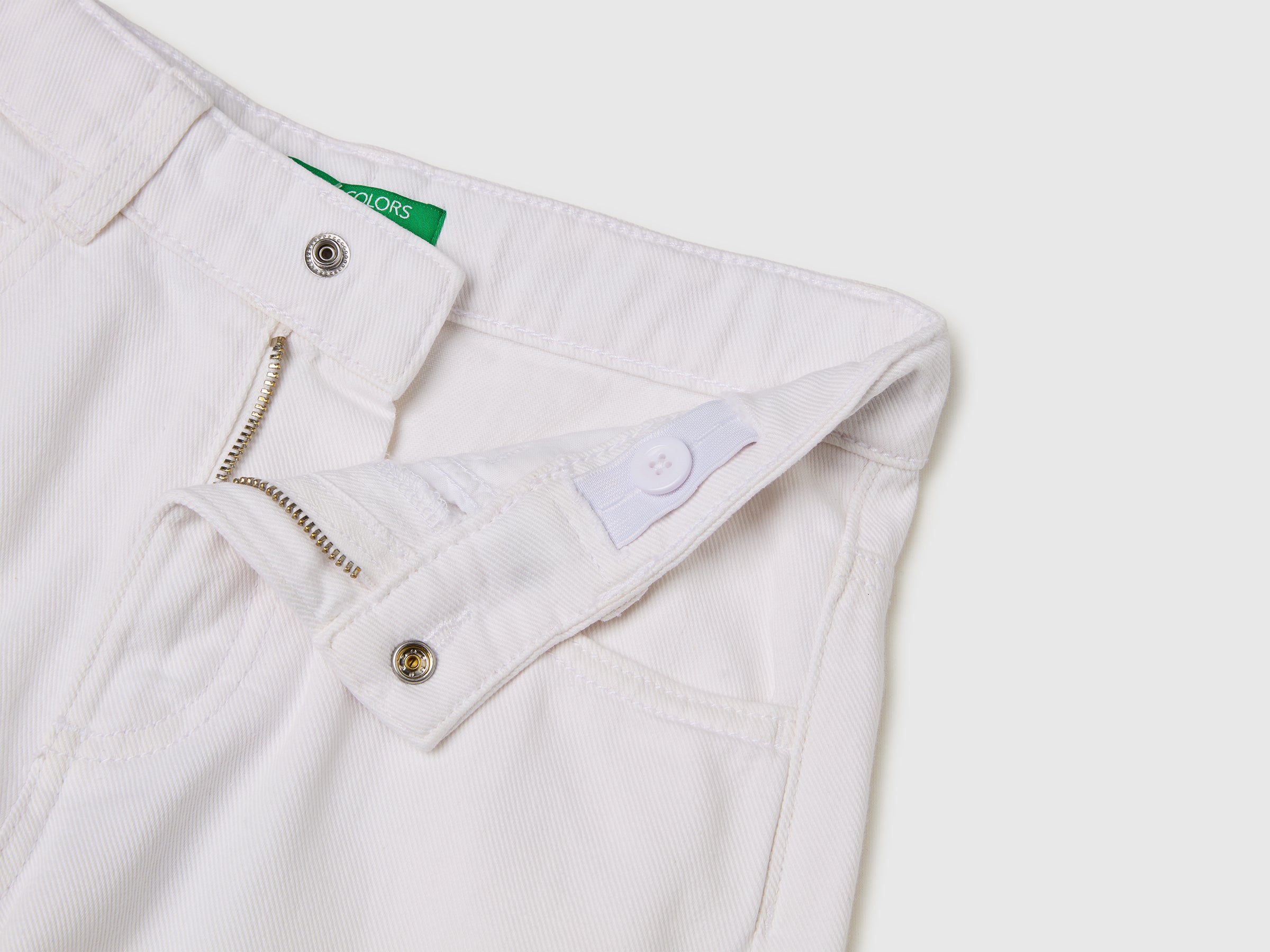 Wide-fit trousers with cuffs - ucb_image_DS1