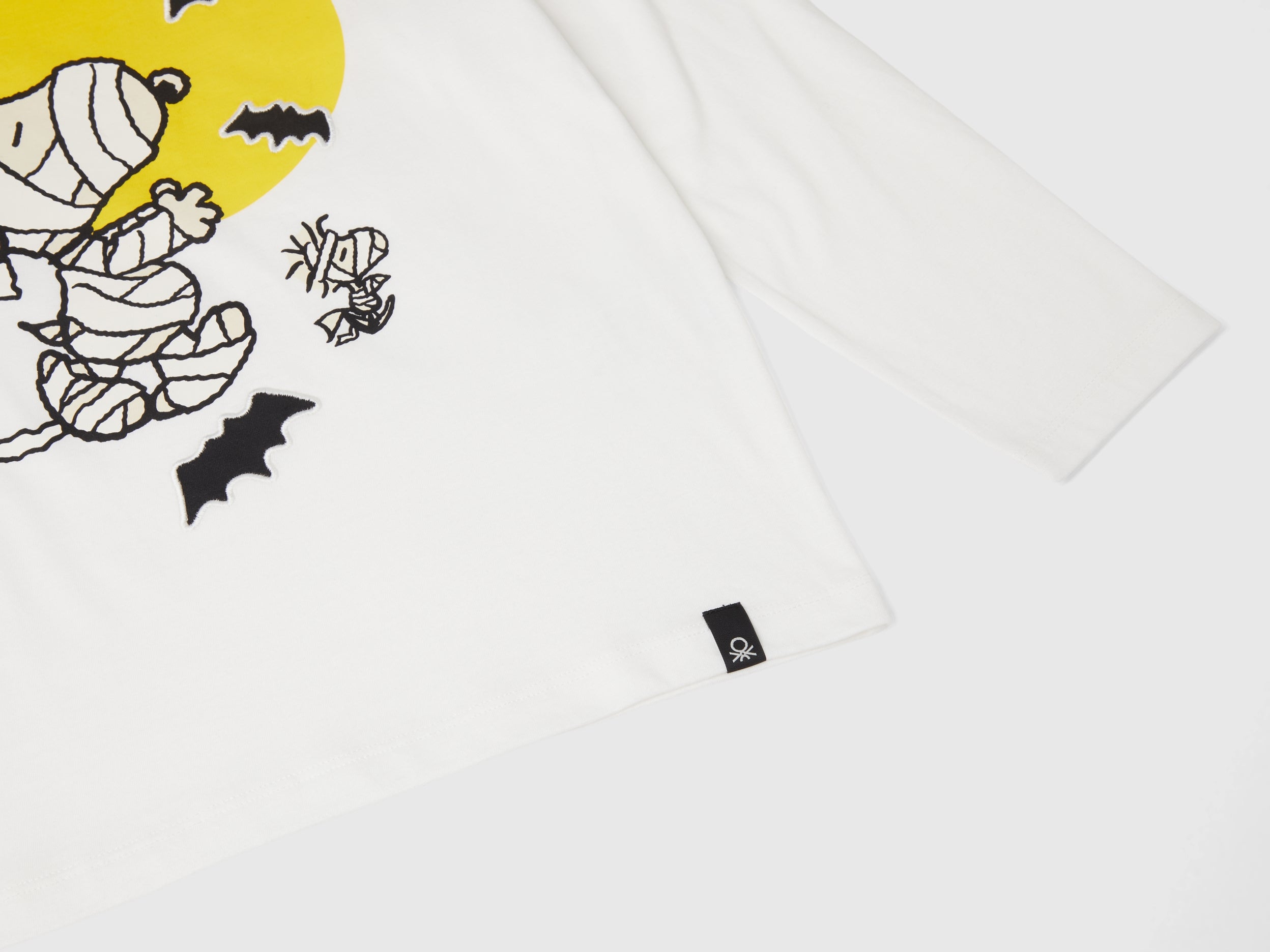 T-shirt ©Peanuts com estampa luminescente - ucb_image_DS1