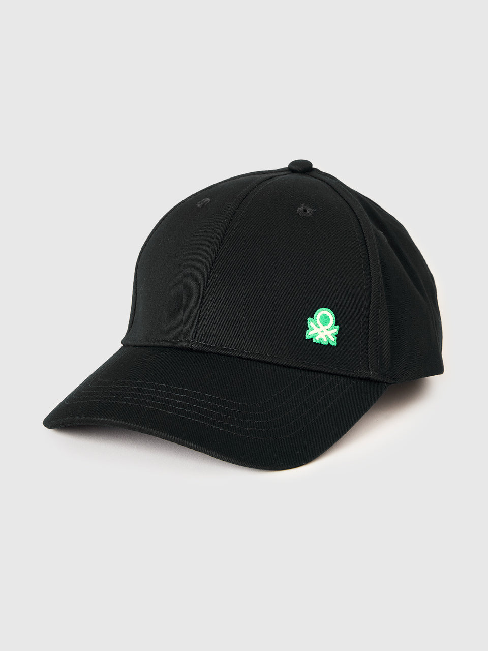 Baseball cap with logo - ucb_image_FS