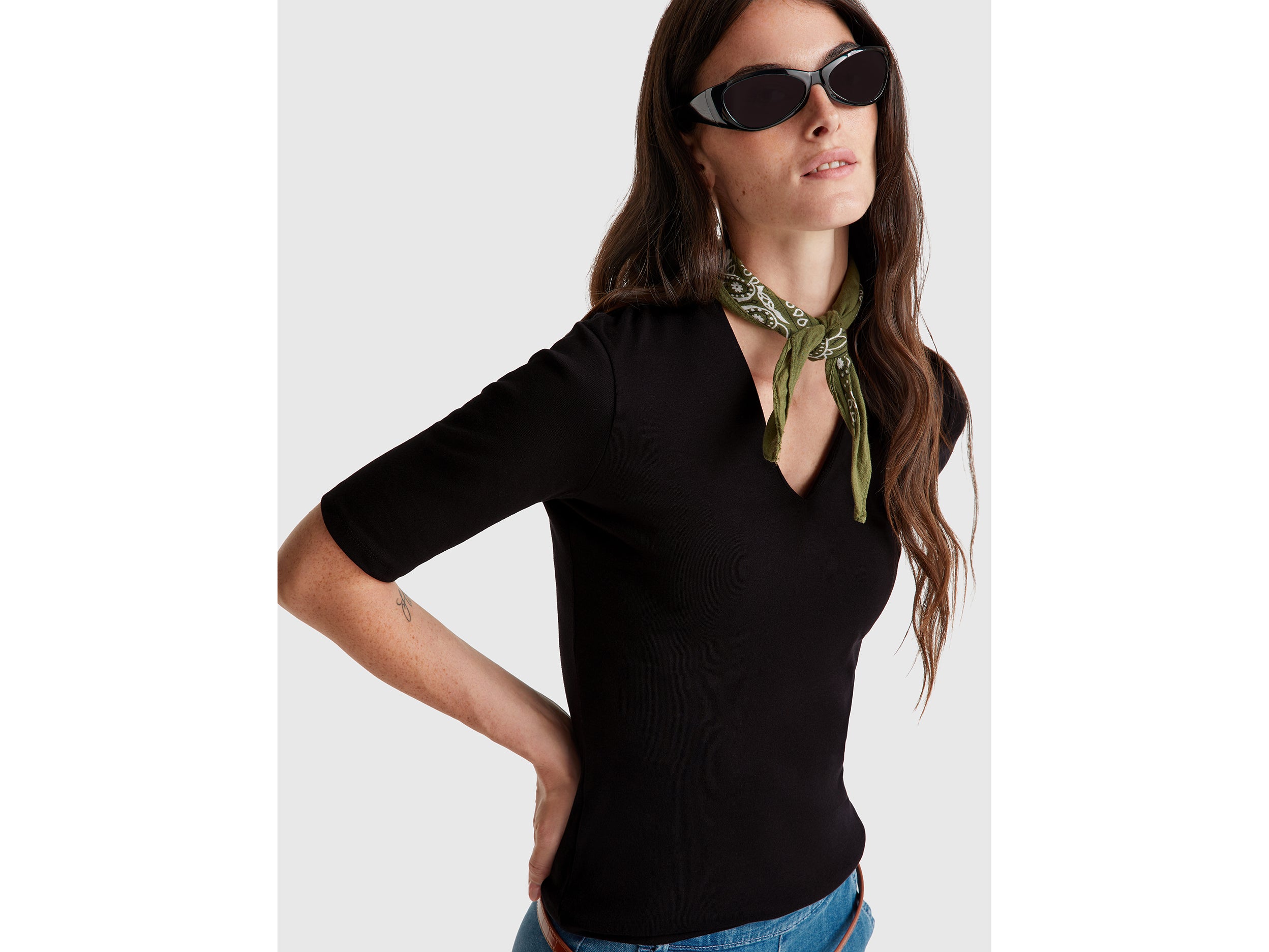 T-shirt slim fit em algodão de fibra longa - ucb_image_FY
