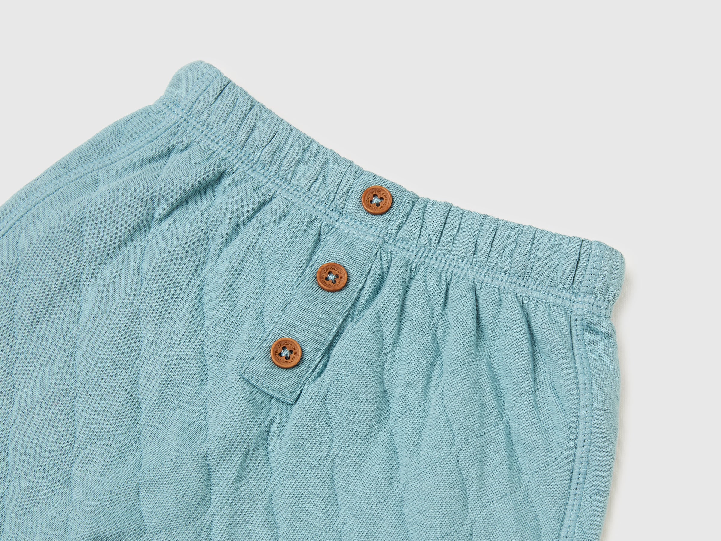 Conjunto em tecido acolchoado - ucb_image_DS1