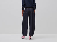 Jeans barrel fit - ucb_image_B