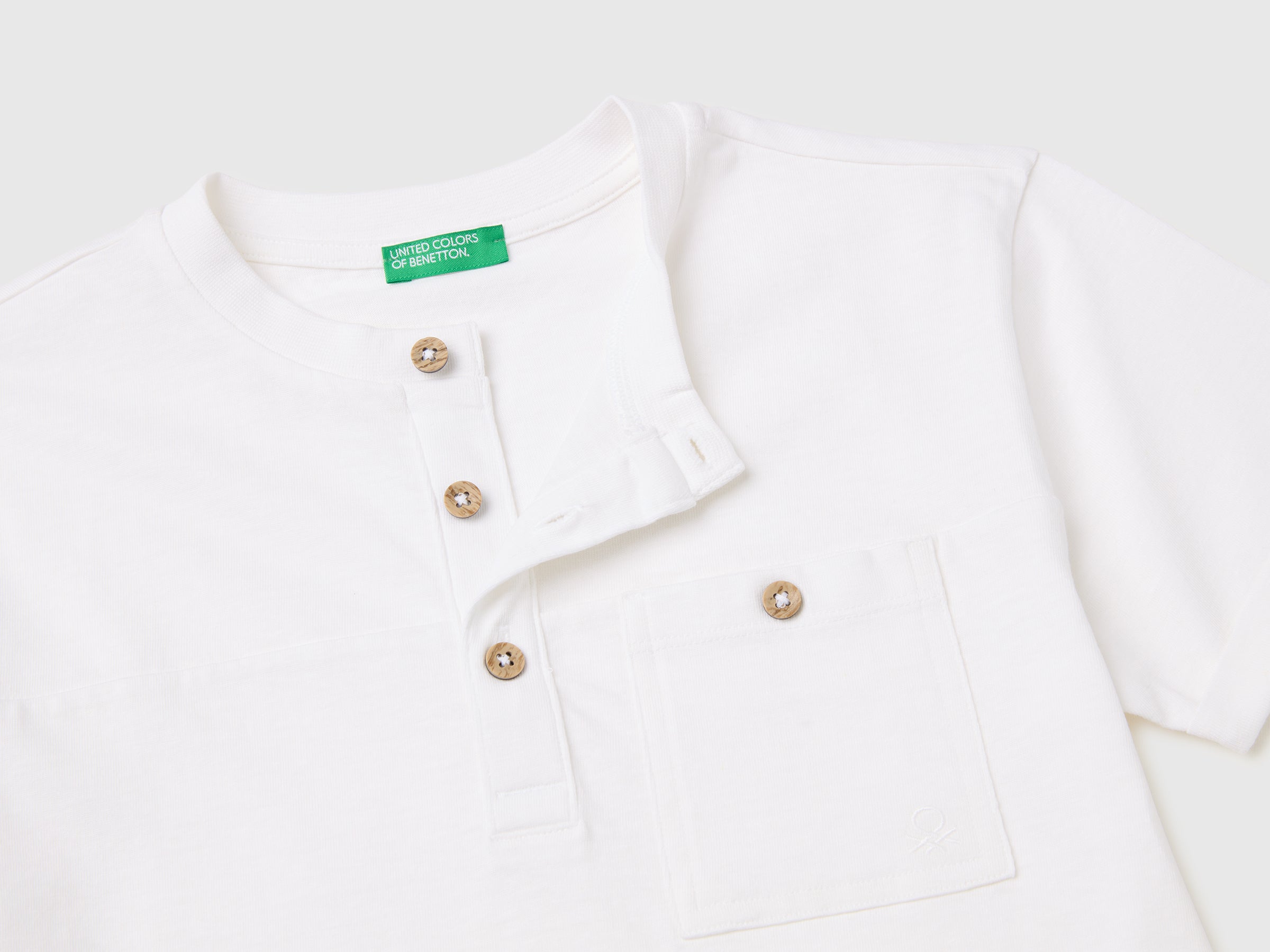 Linen blend henley T-shirt - ucb_image_DS1