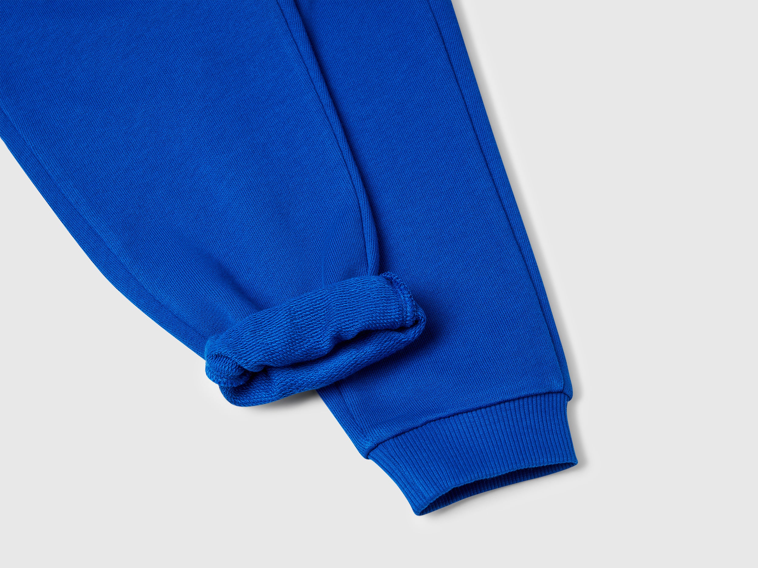 Calças em algodão com logótipo - ucb_image_DS1