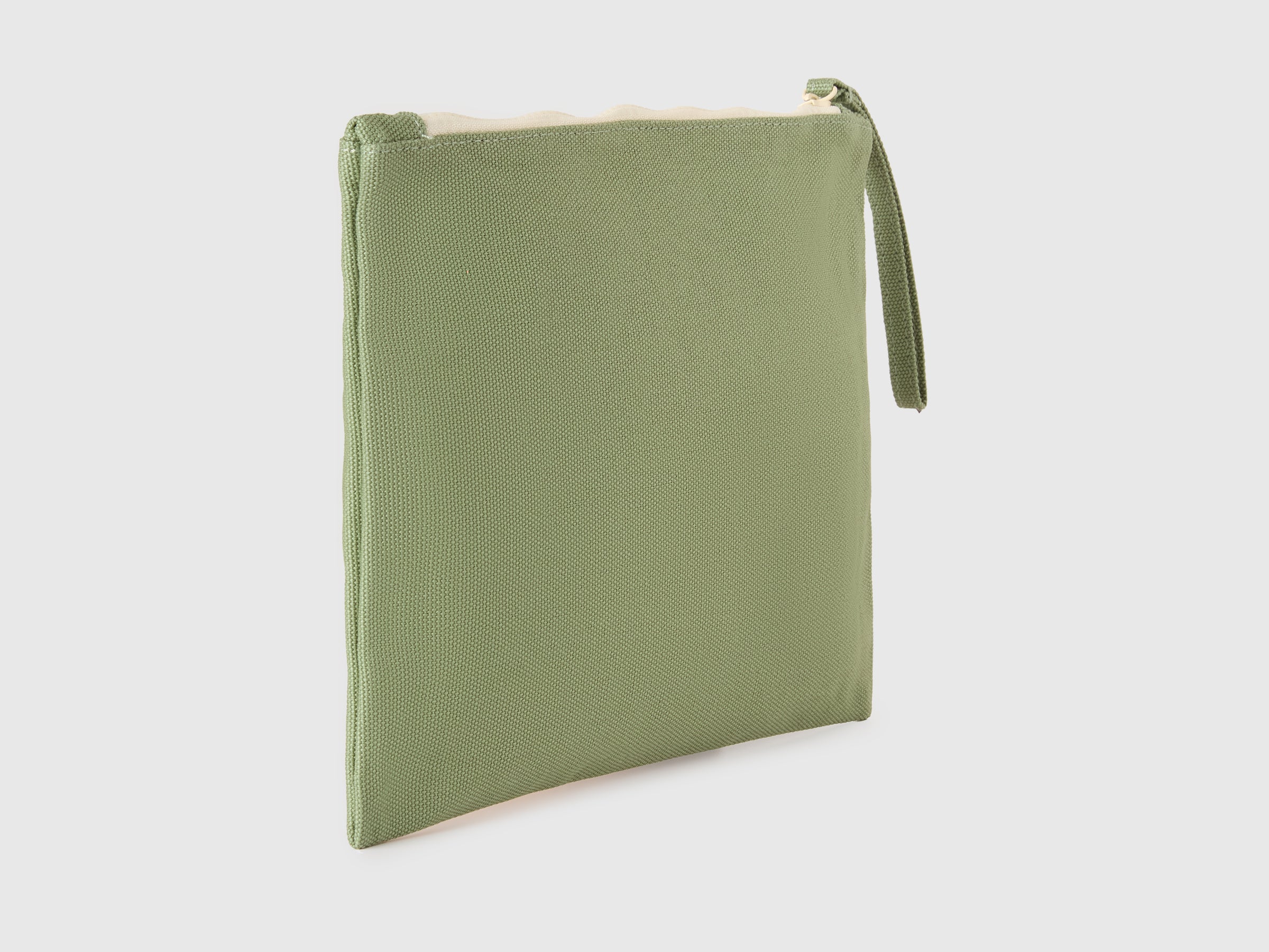 Military green tablet sleeve - ucb_image_BS