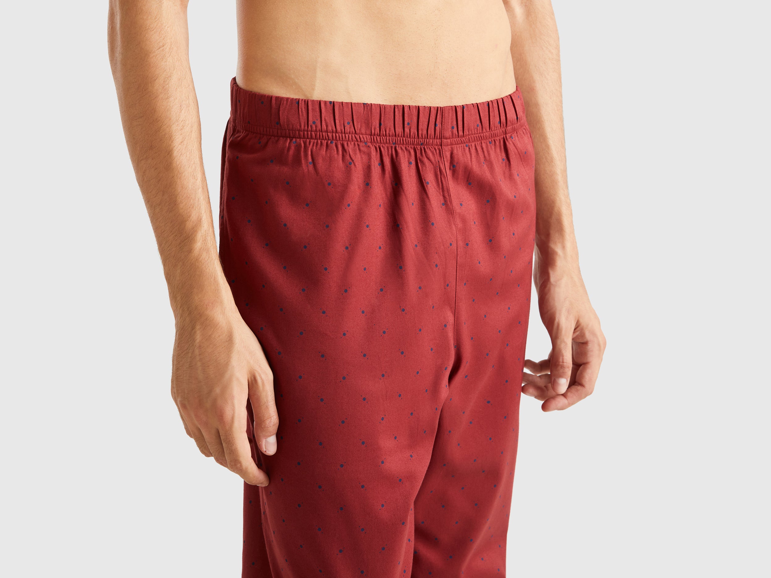 Pijama às bolinhas com bolso - ucb_image_FY