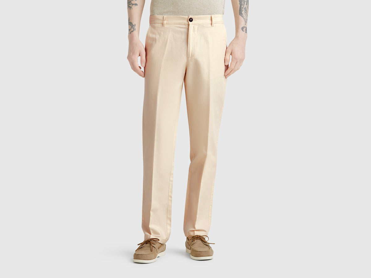 Chinos slim fit em mistura de linho - ucb_image_F