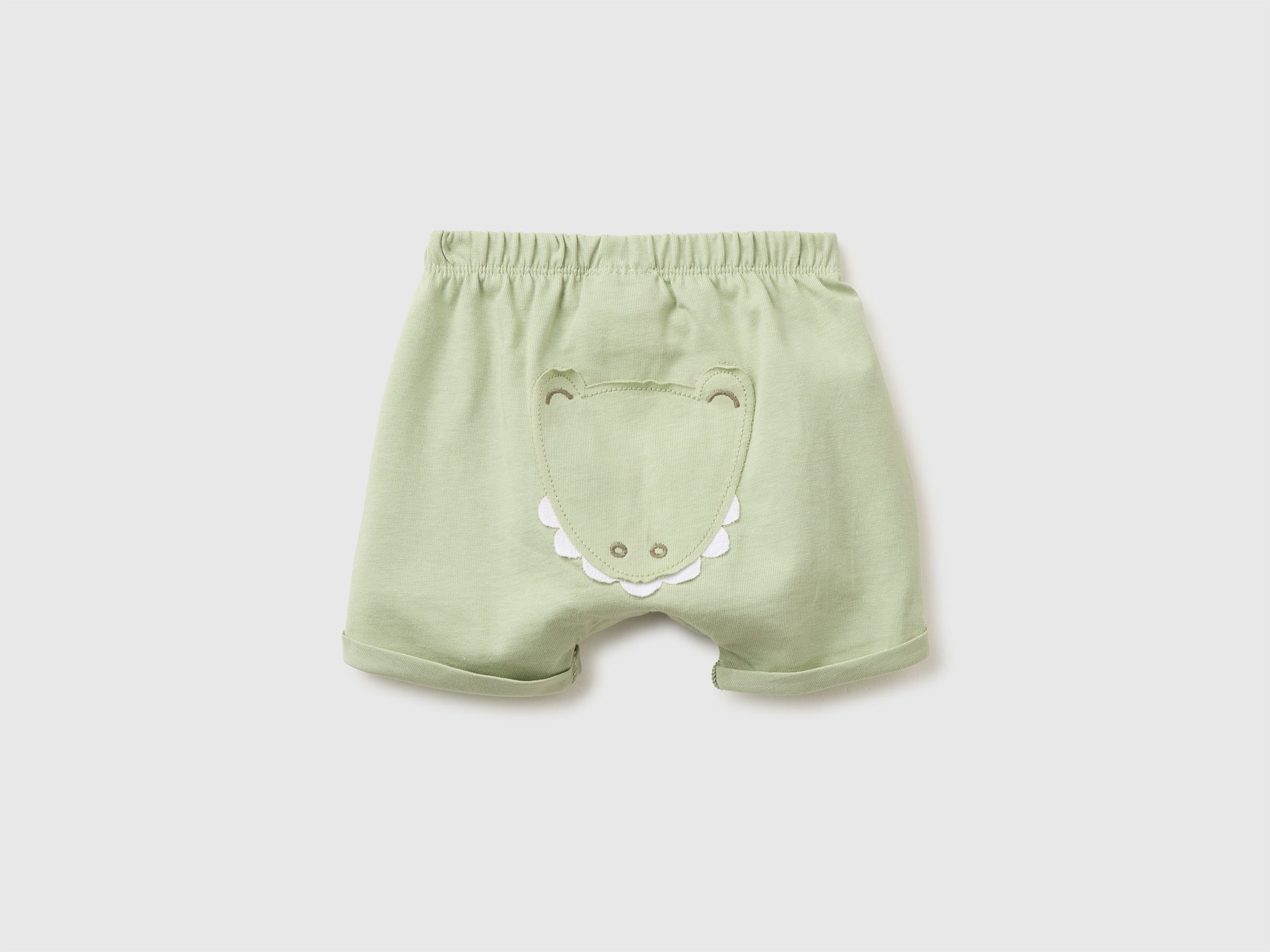 Shorts with animal embroidery - ucb_image_BS