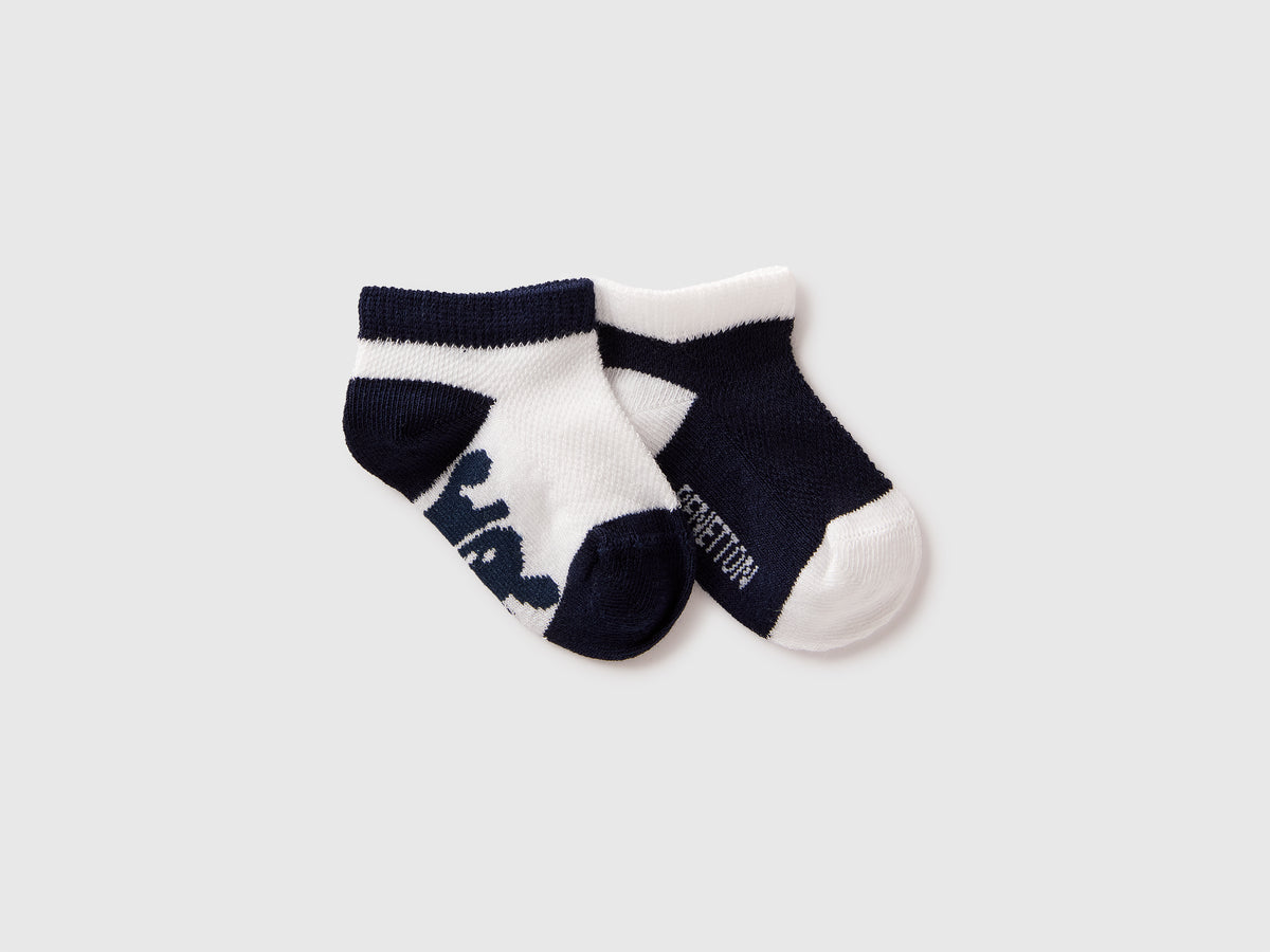 Two-tone short sock set