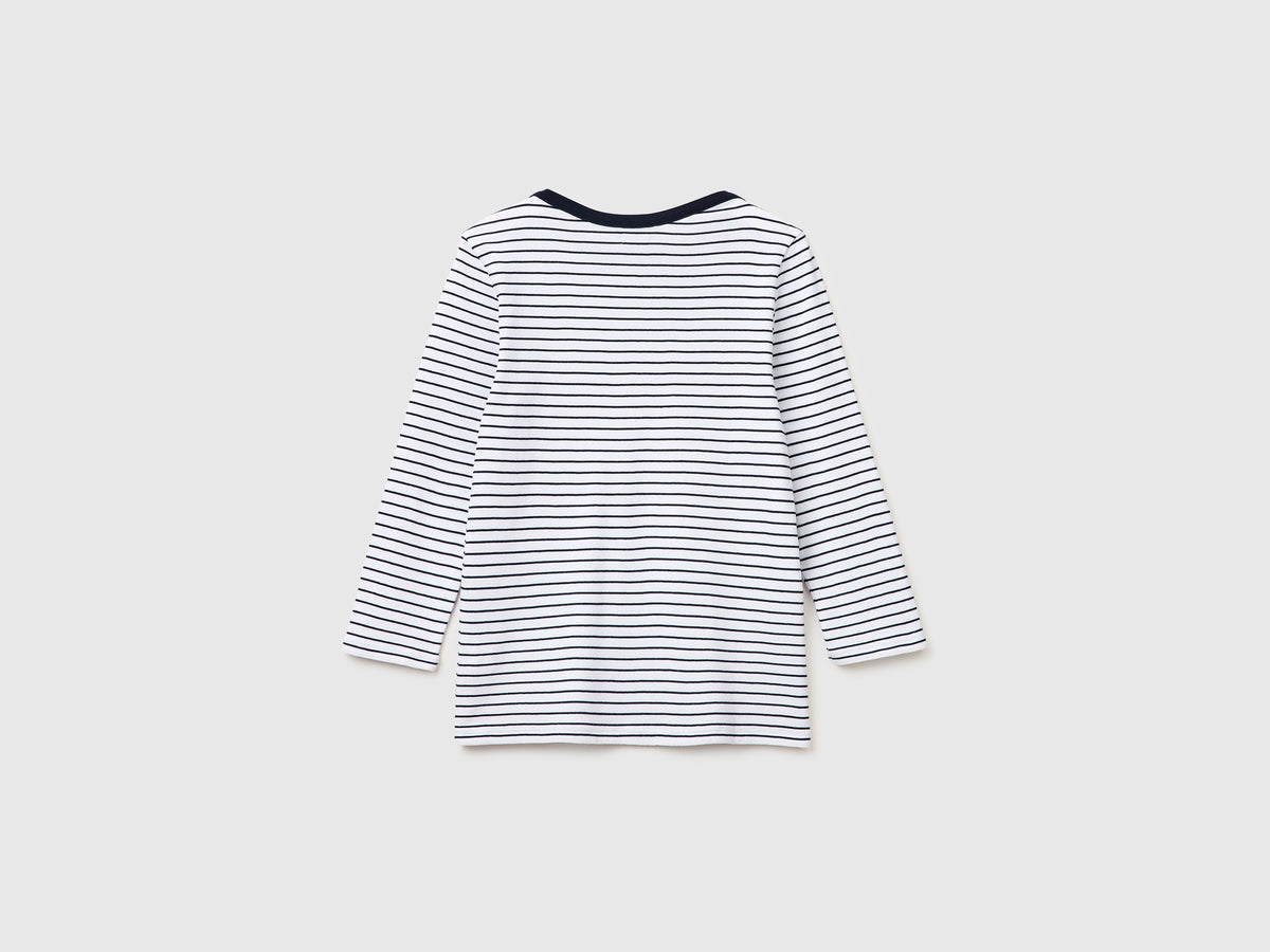T-shirt às riscas com decote à barco - ucb_image_BS