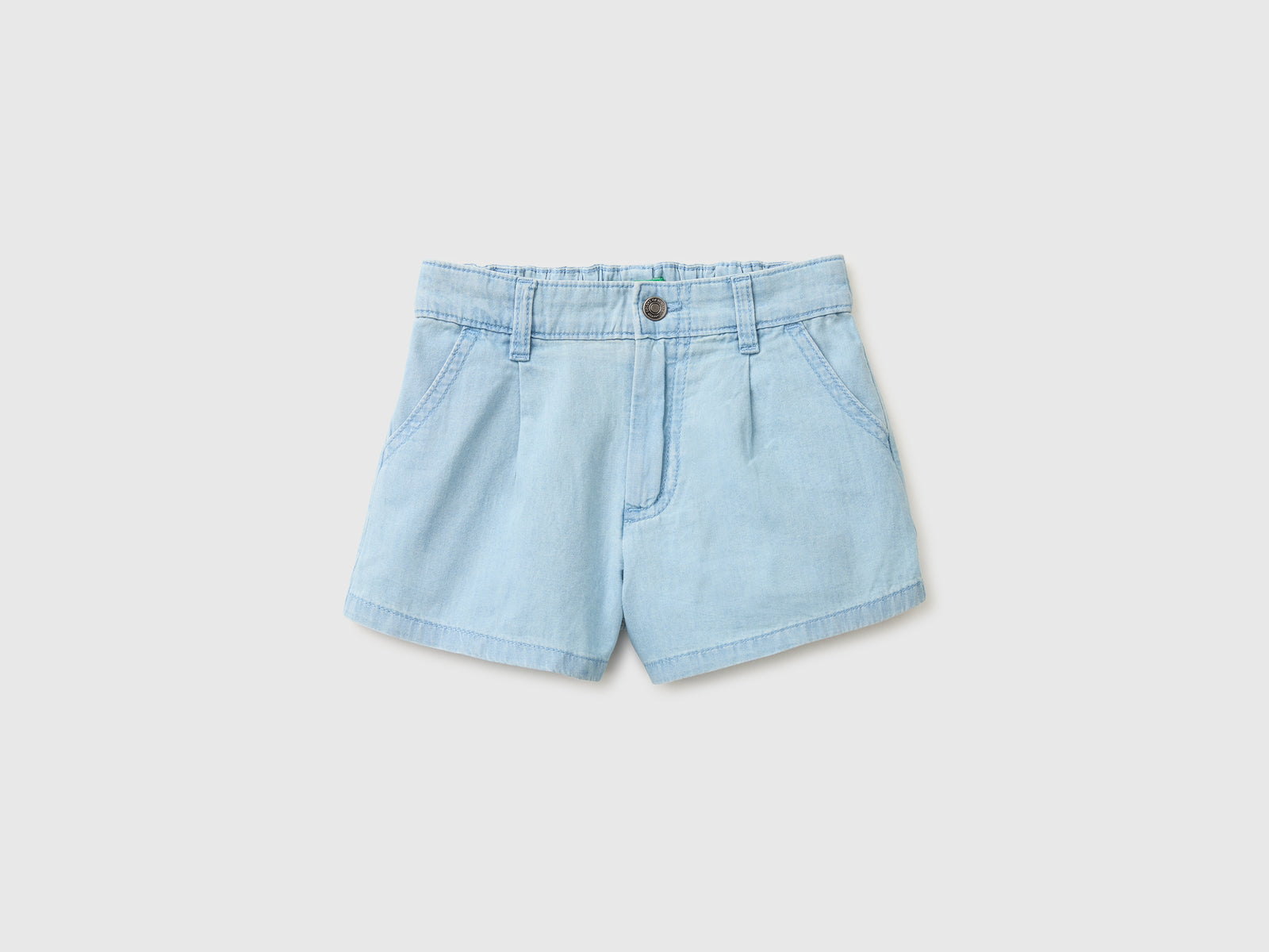 Shorts em chambray com pinças - ucb_image_FS
