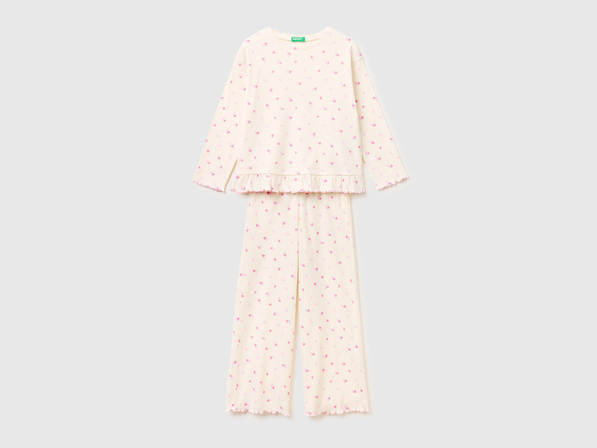 Floral pyjamas - ucb_image_FS