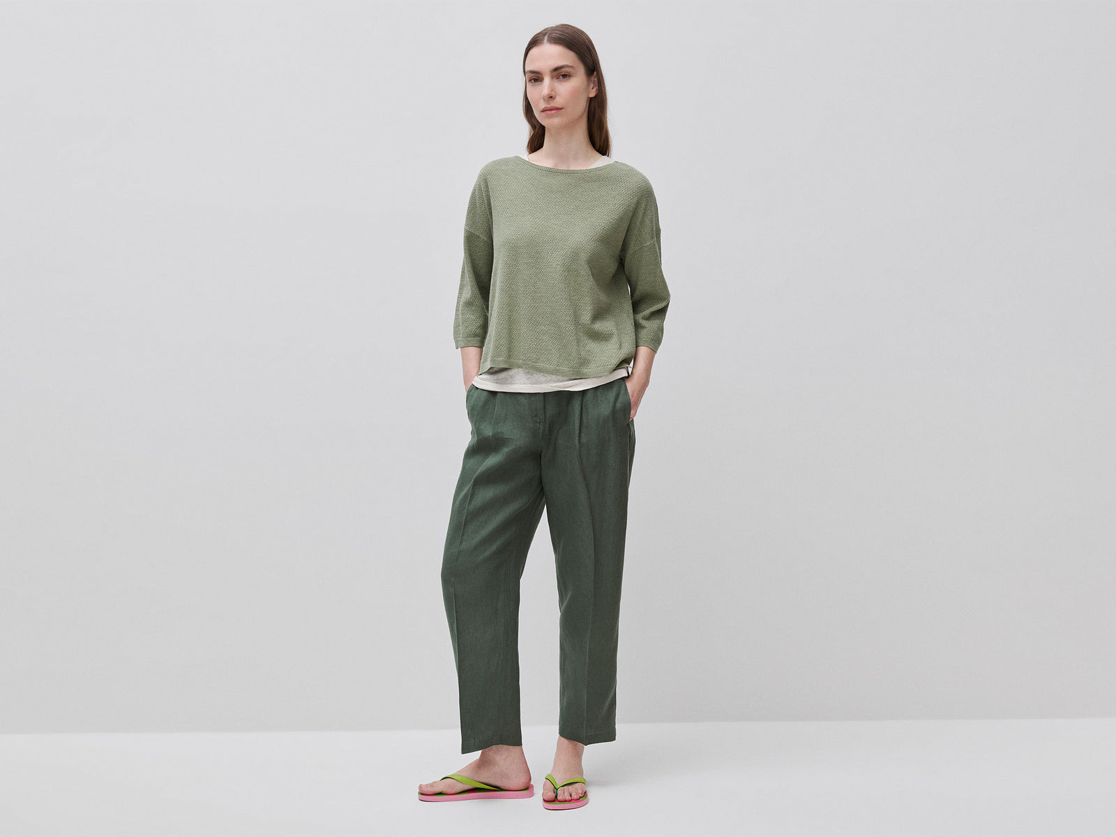 Boxy fit linen blend sweater
