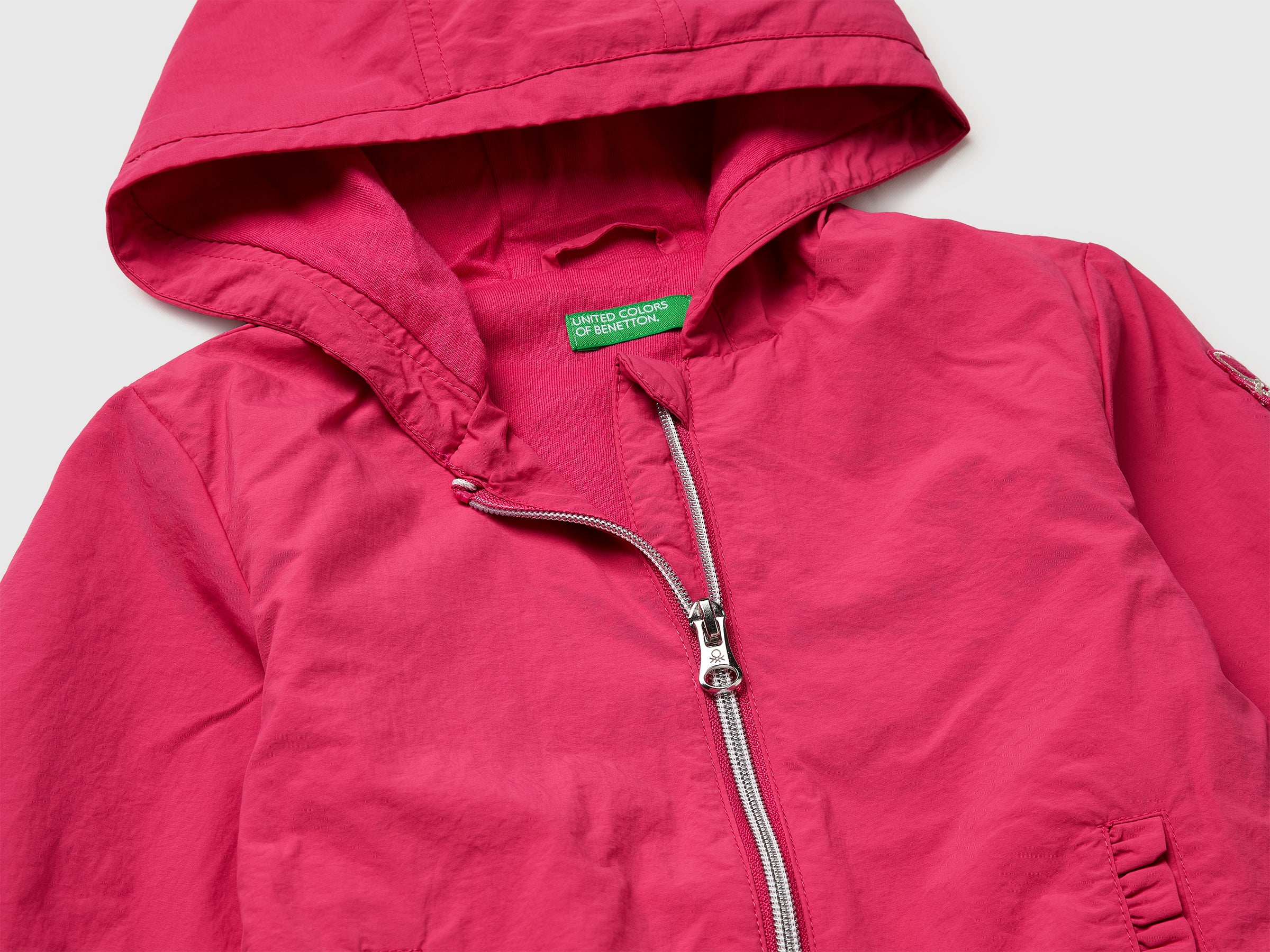 Light "Rain Defender" jacket - ucb_image_DS1