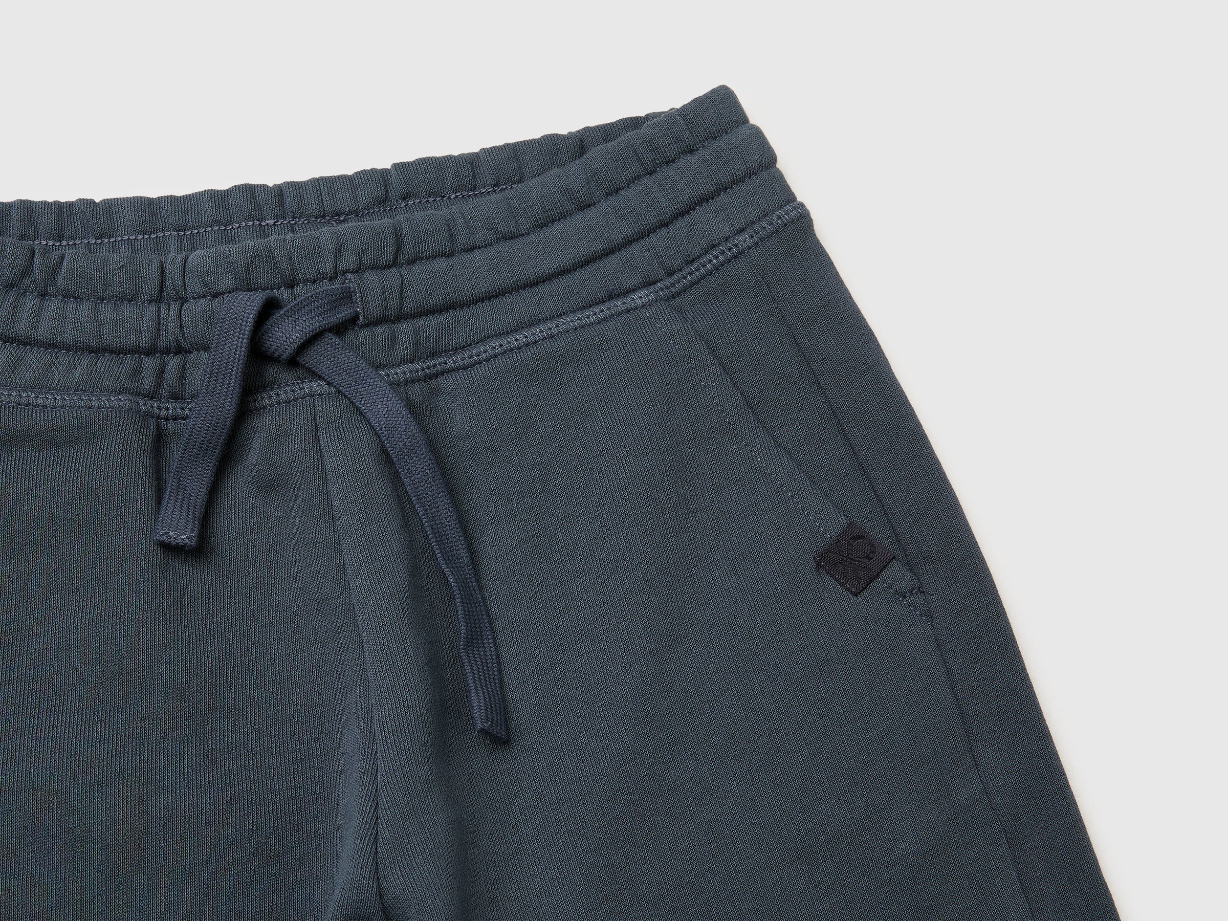 Bermudas em felpo de algodão puro - ucb_image_DS1