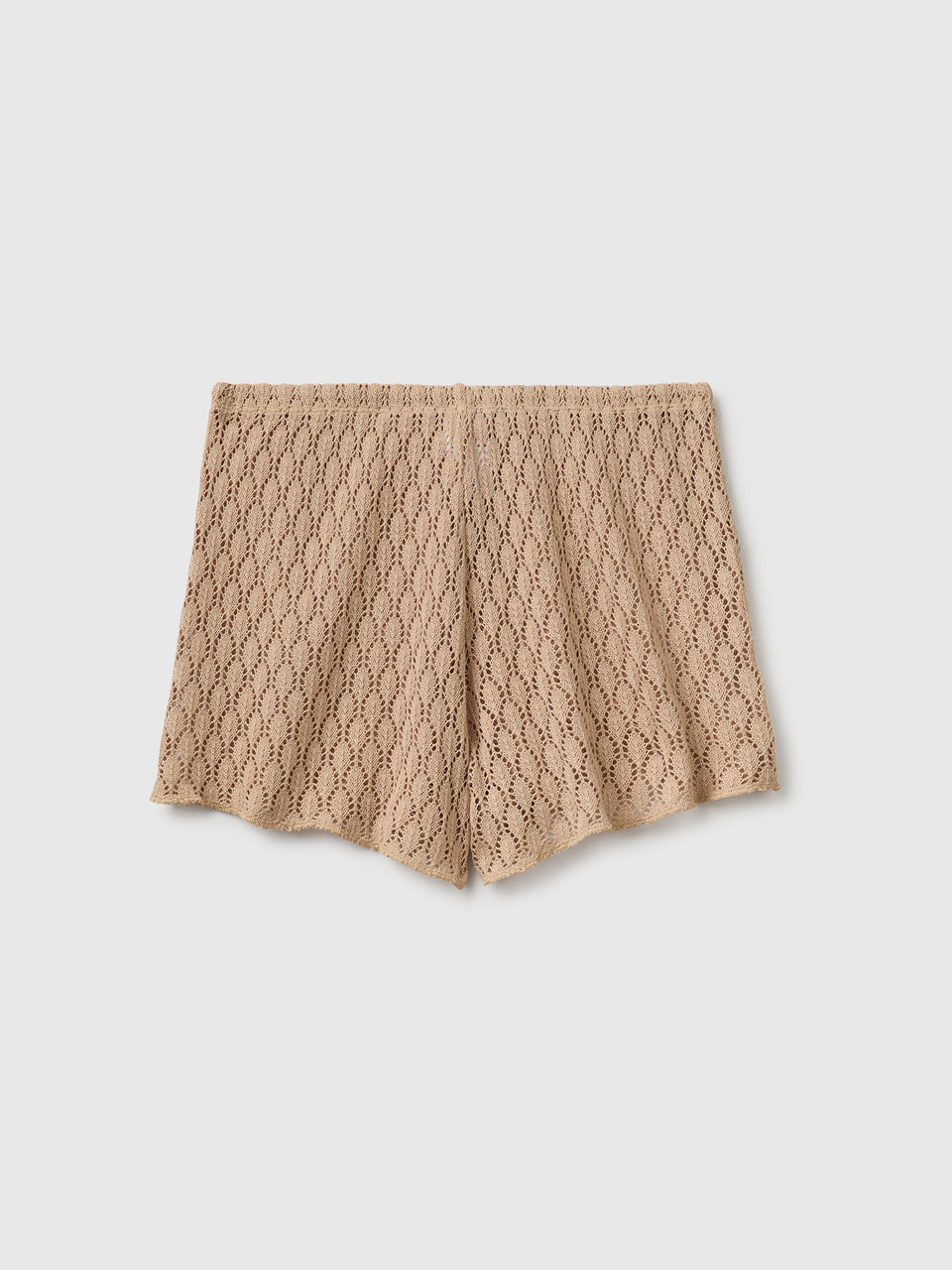 Shorts perfurados - ucb_image_BS