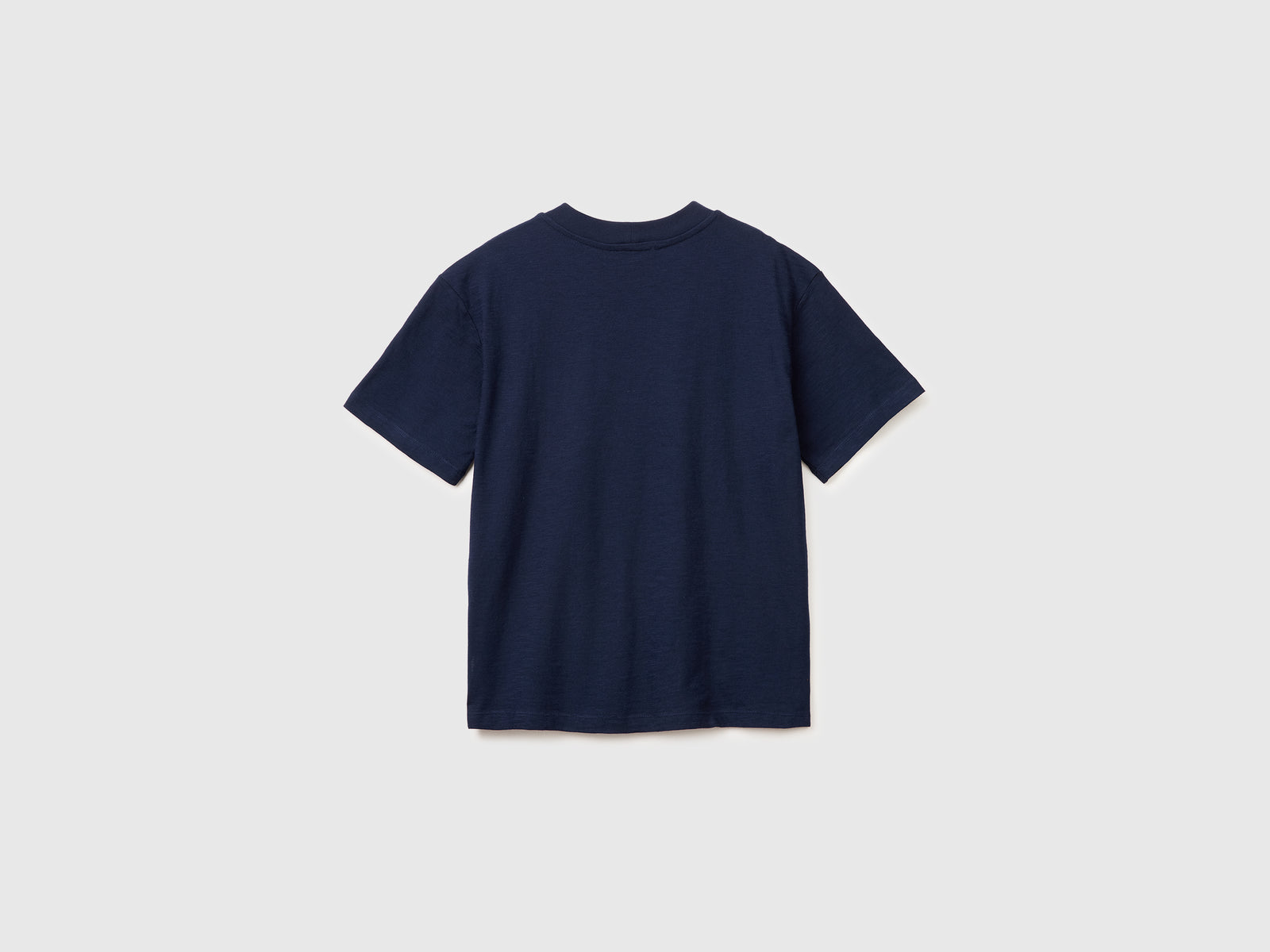 Crew neck t-shirt in lightweight cotton - ucb_image_BS