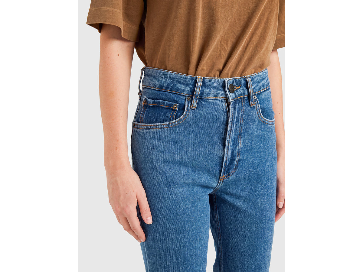 Jeans bootcut lavagem clara - ucb_image_FY