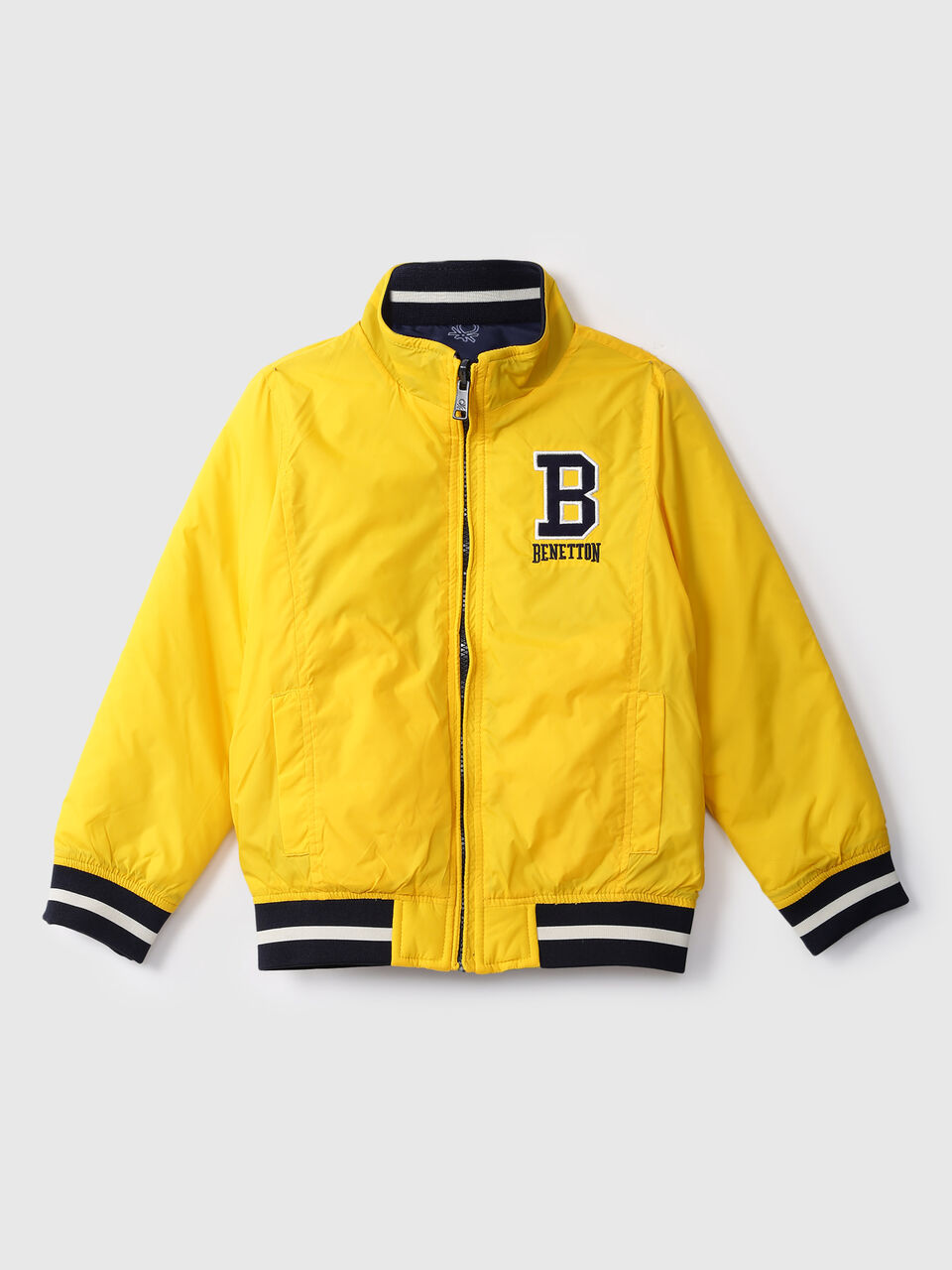 REVERSIBLE JACKET WITH AOP AND BADGE image number null