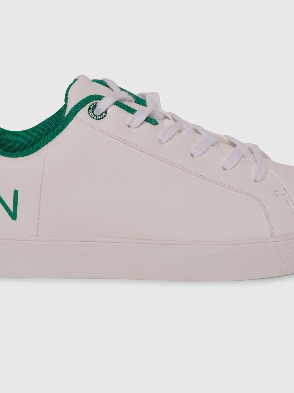 Sneaker With Big Branding image number 1