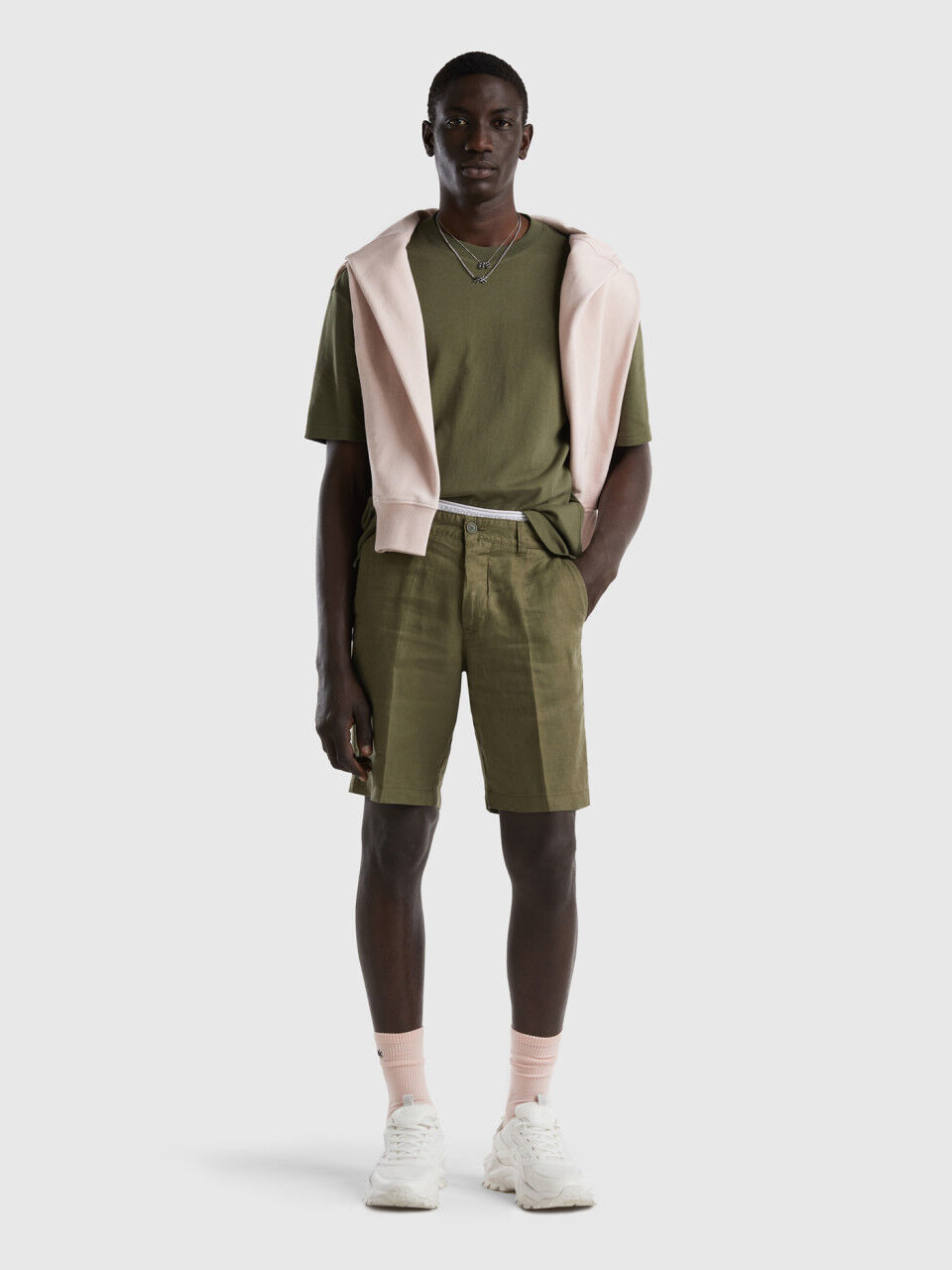 Bermudas in pure linen