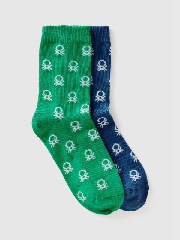 Two pairs of long green and blue socks Junior Boy