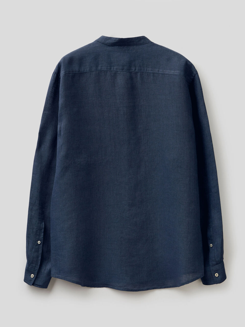 Linen short with Mandarin collar image number 2
