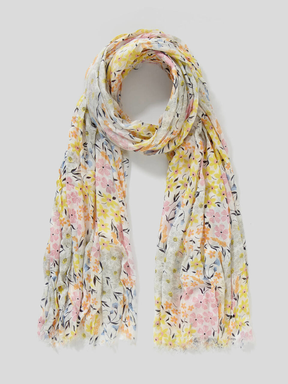Printed scarf image number null