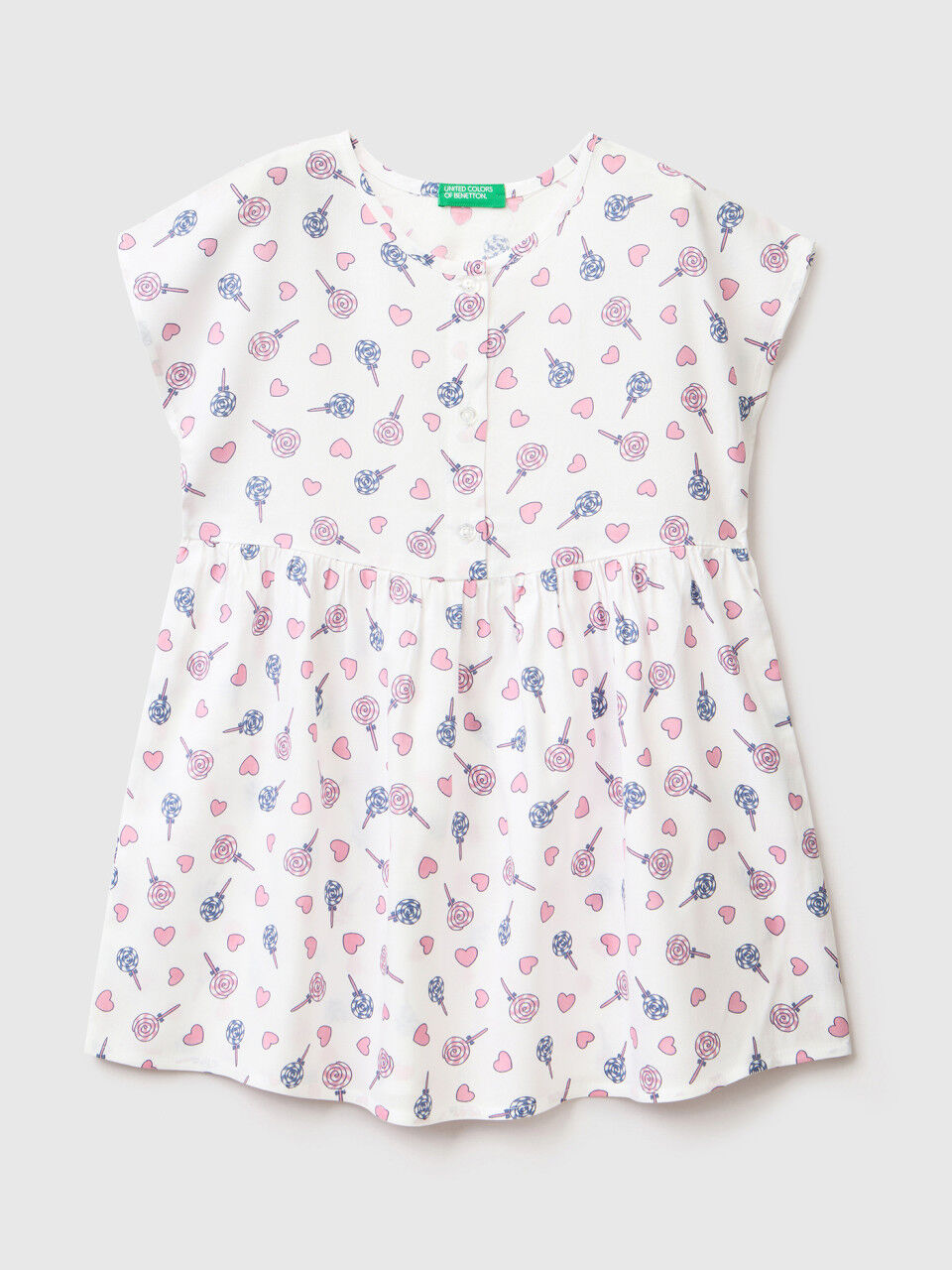 Patterned dress in sustainable viscose