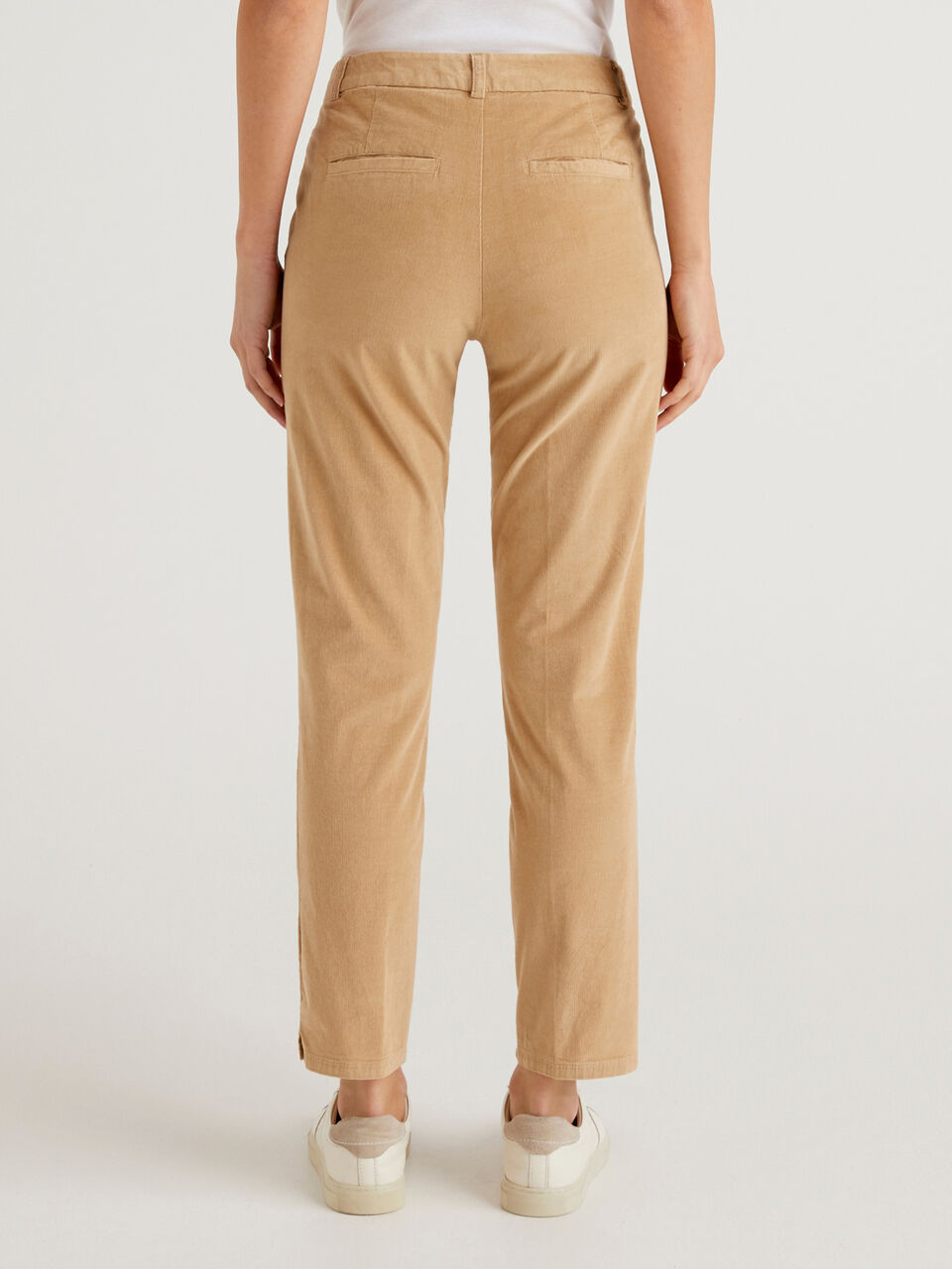 ucb chinos