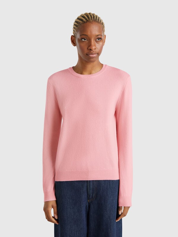 Powder pink crew neck sweater in Merino wool Women