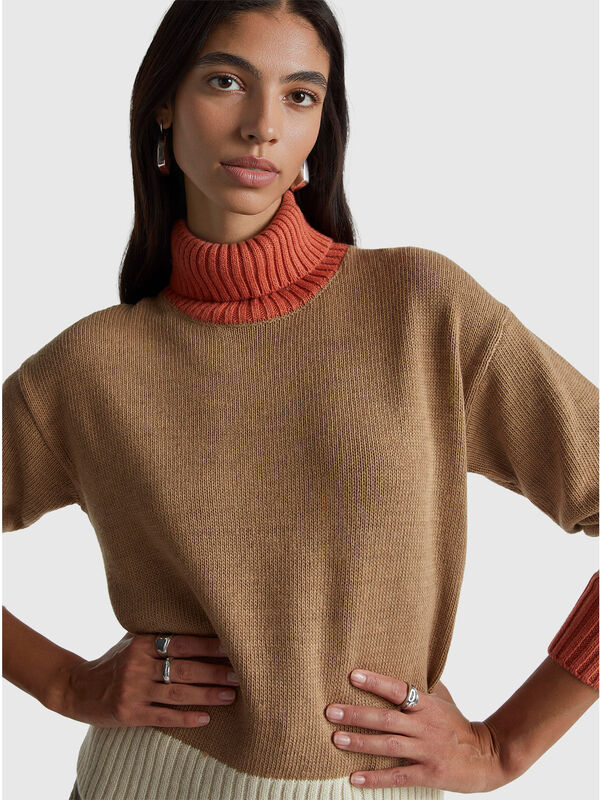 Color block turtleneck Women