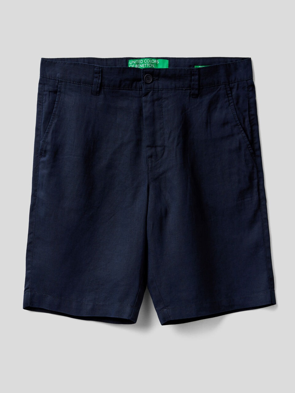 Bermudas in pure linen image number 1