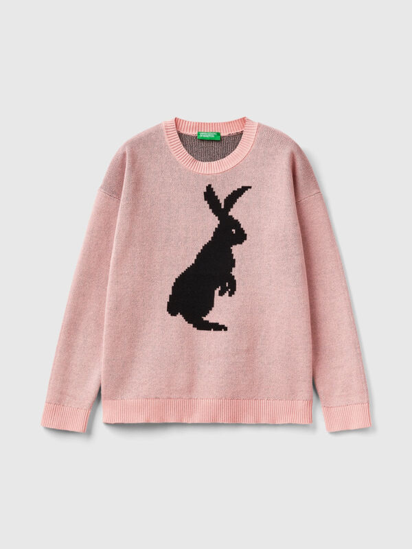 Sweater with bunny design