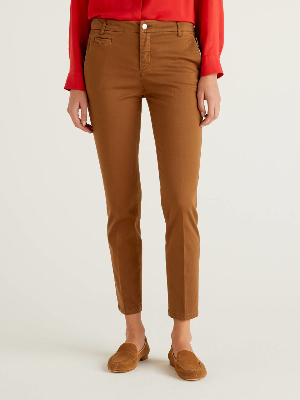 ucb chinos