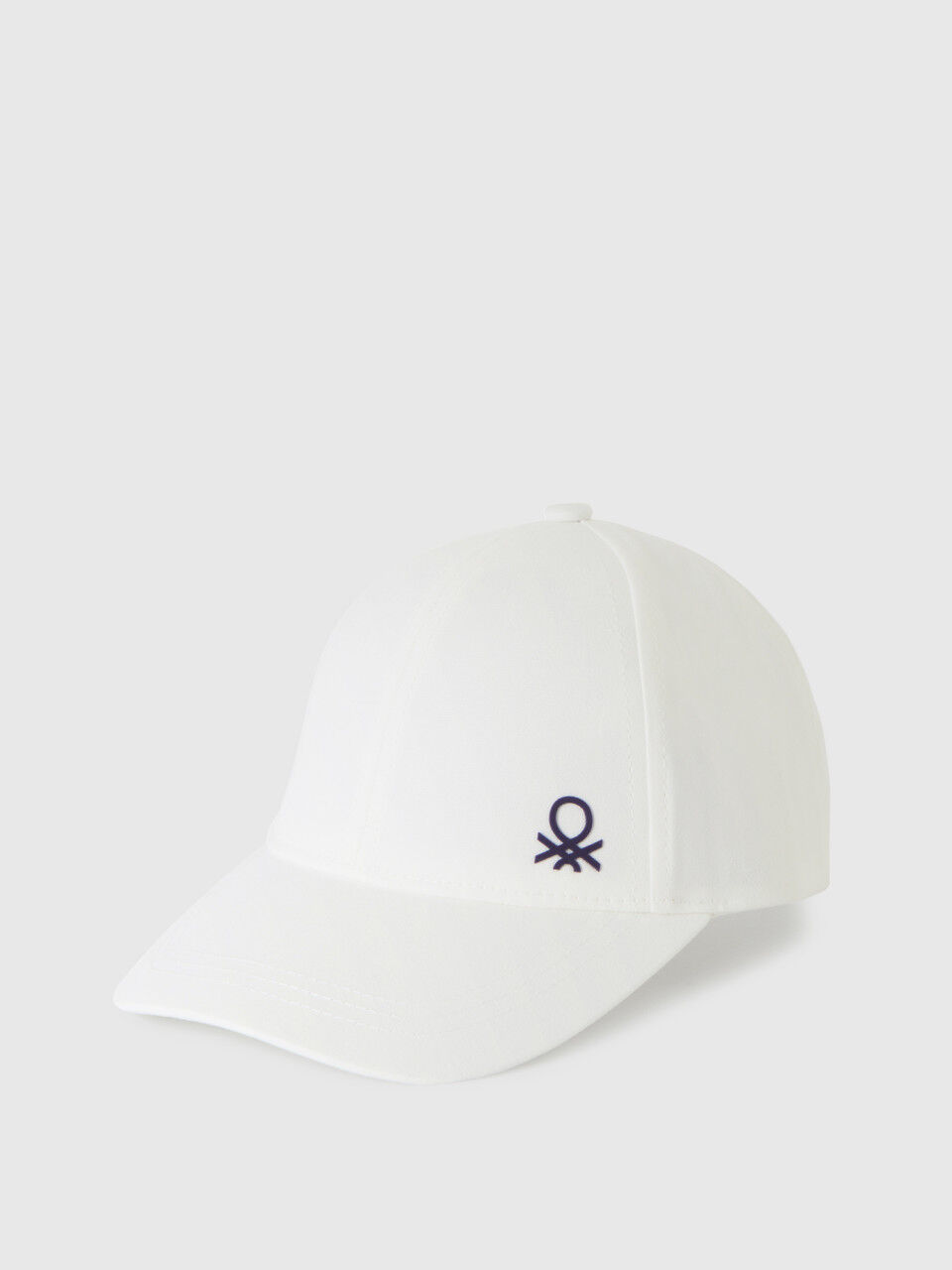 Cotton hat with brim