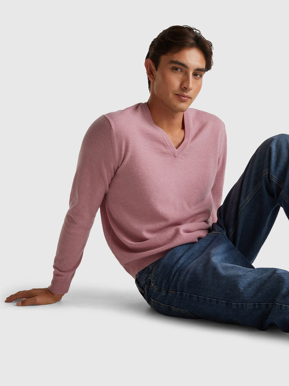 V NECK SWEATER L/S Men image number null