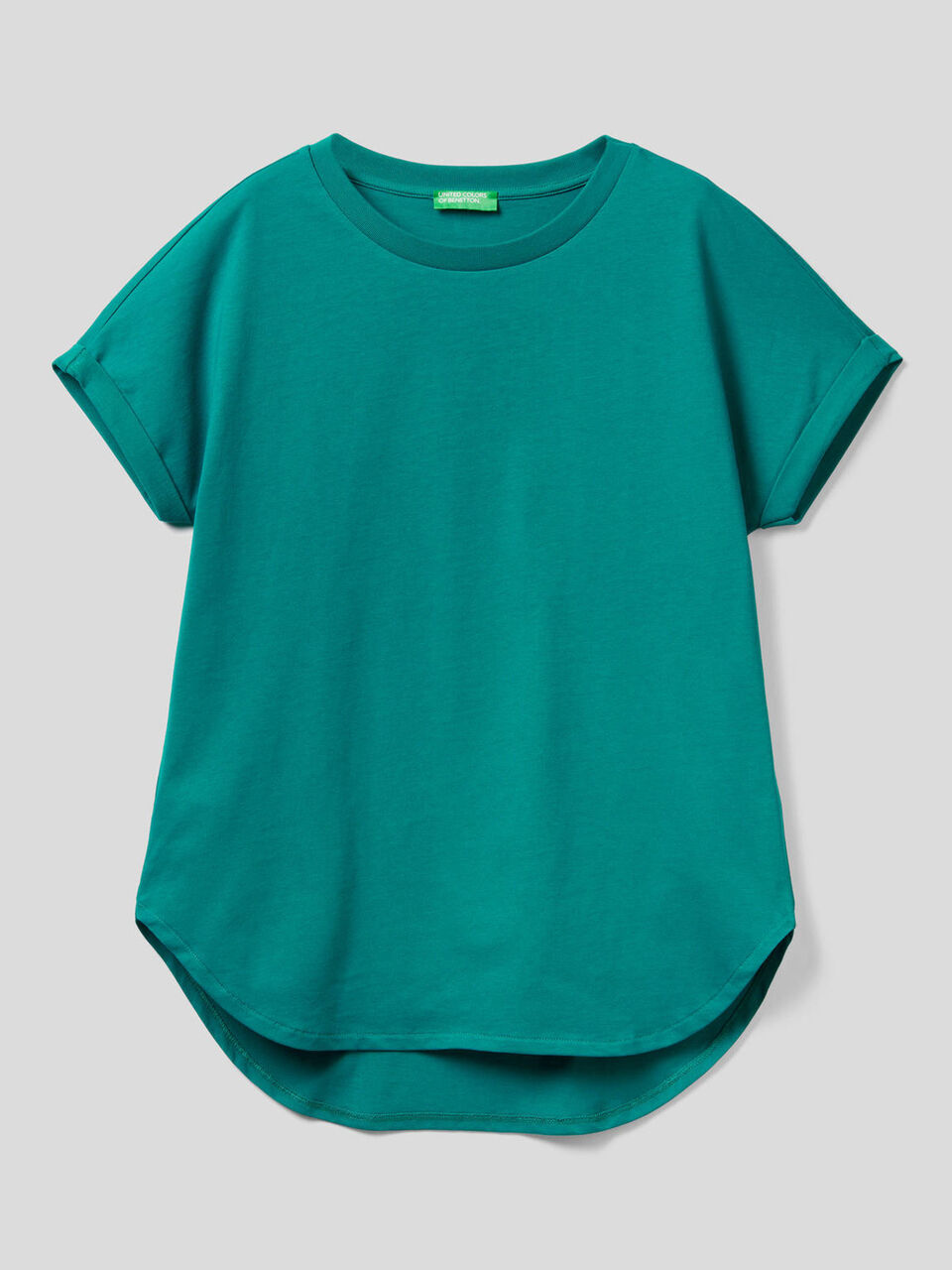 T-shirt with cuffed sleeve image number 1
