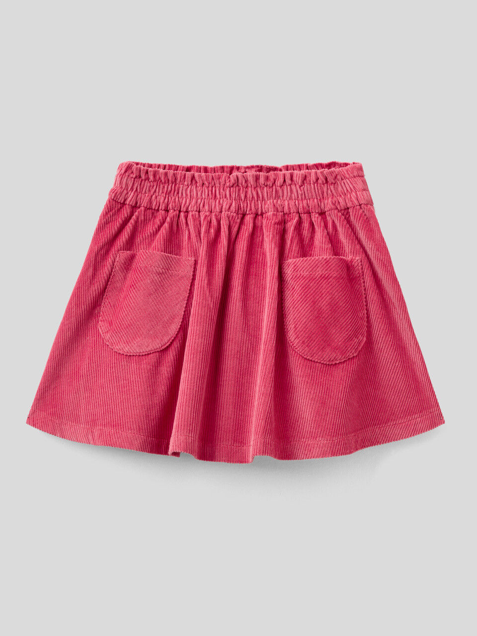 Velvet skirt with pockets