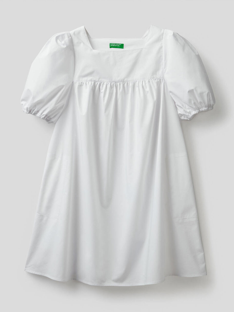 Short dress with 3/4 puff sleeves image number 1