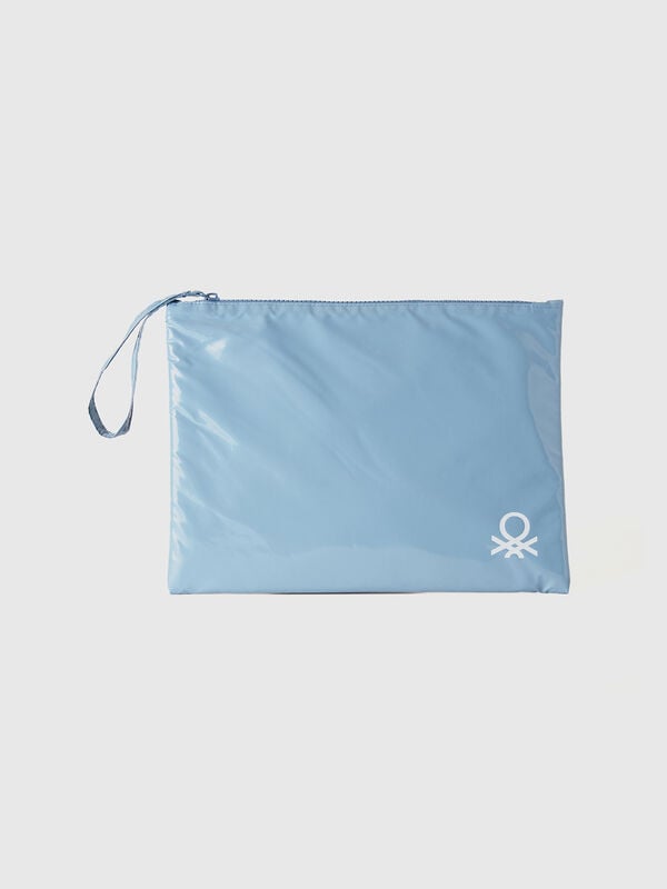 Large clutch with logo