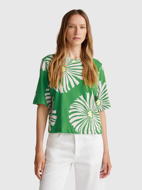 T-shirt with floral pattern Women