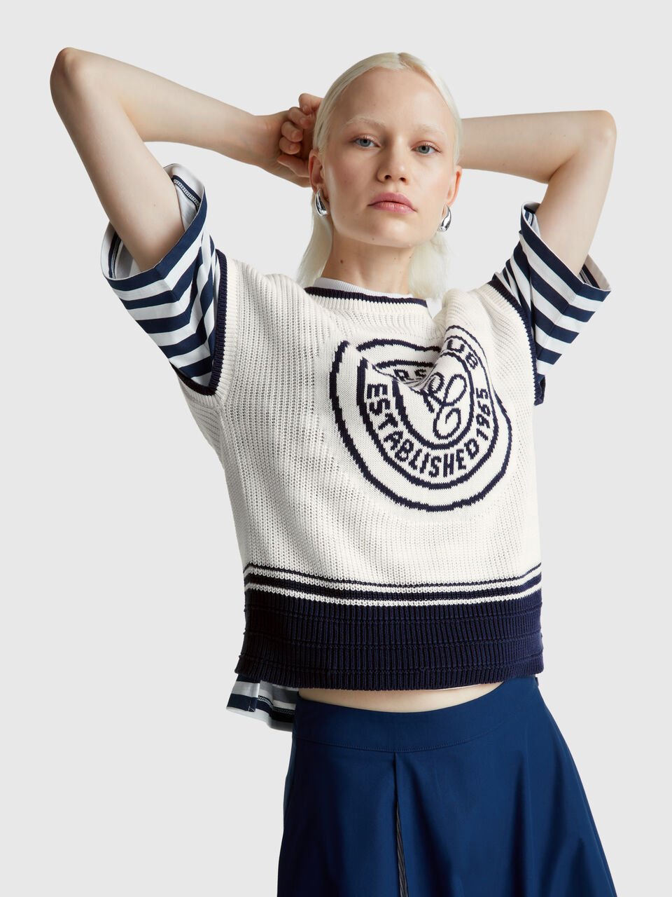 SLEEVELESS SWEATER Women image number null