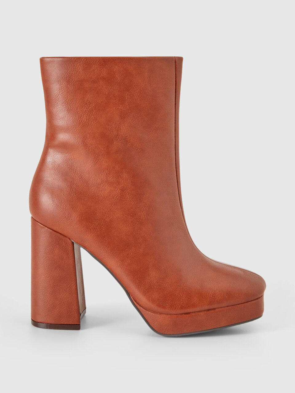 Frenchie platform bootie top