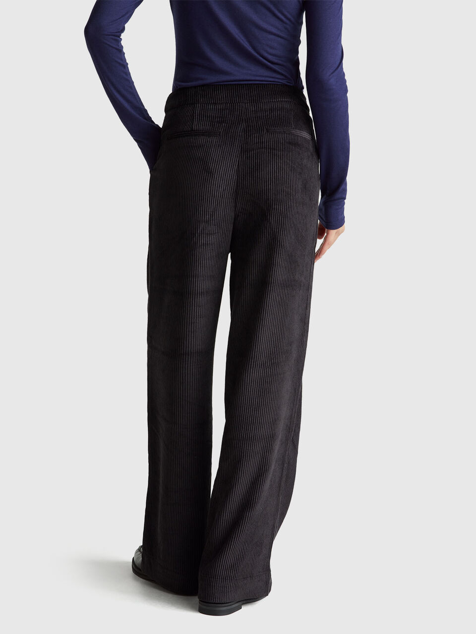 TROUSERS Women image number null