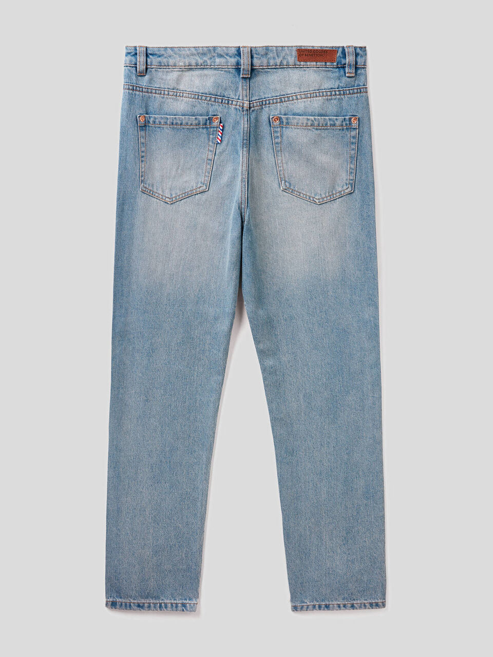 100% cotton boyfriend jeans image number 2