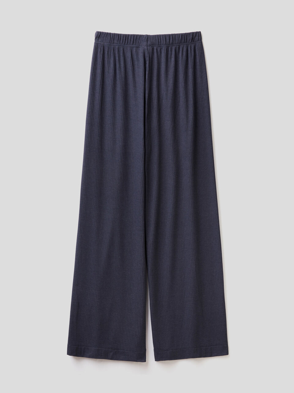Long flowy trousers image number 2