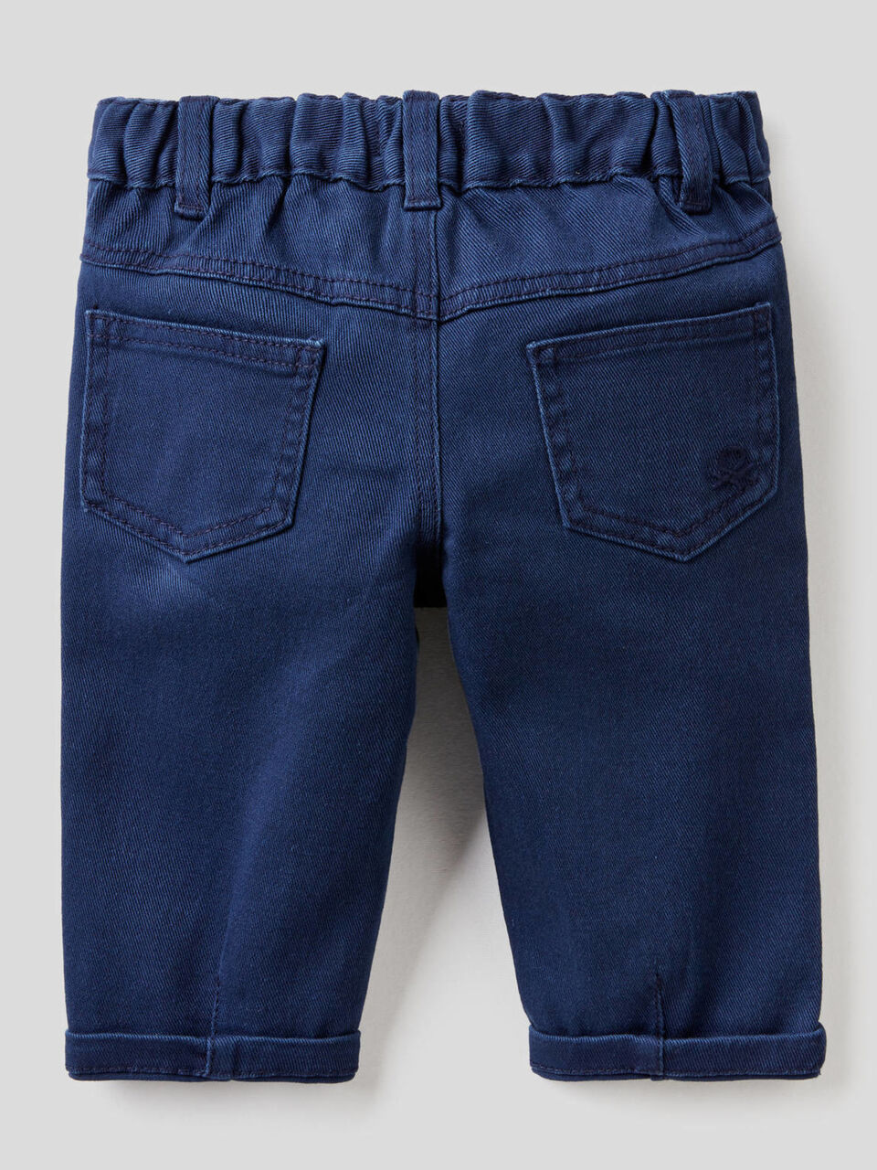 Slouchy jeans in stretch cotton image number 2