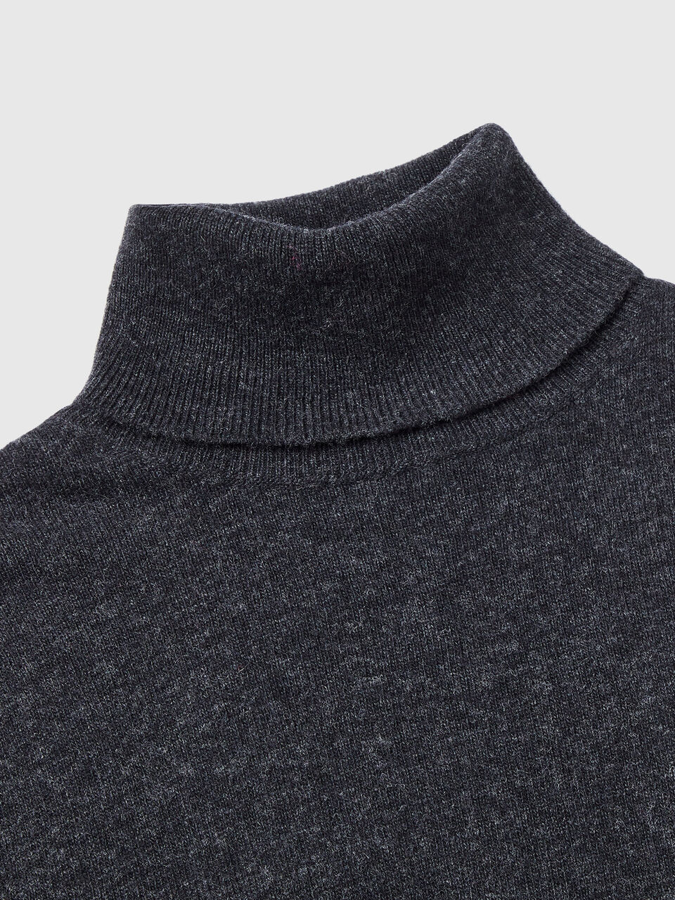 Charcoal gray turtleneck sweater in pure Merino wool - Dark Gray | Benetton