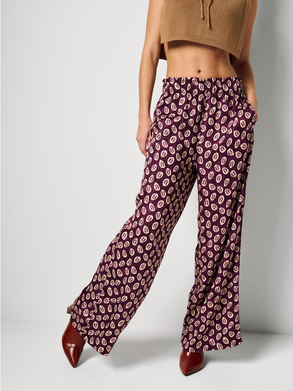TROUSERS Women image number null
